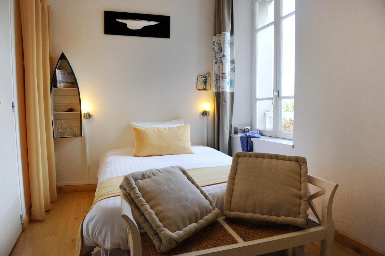 Hotel Aux Tamaris - Vue Mer Roscoff Luaran gambar